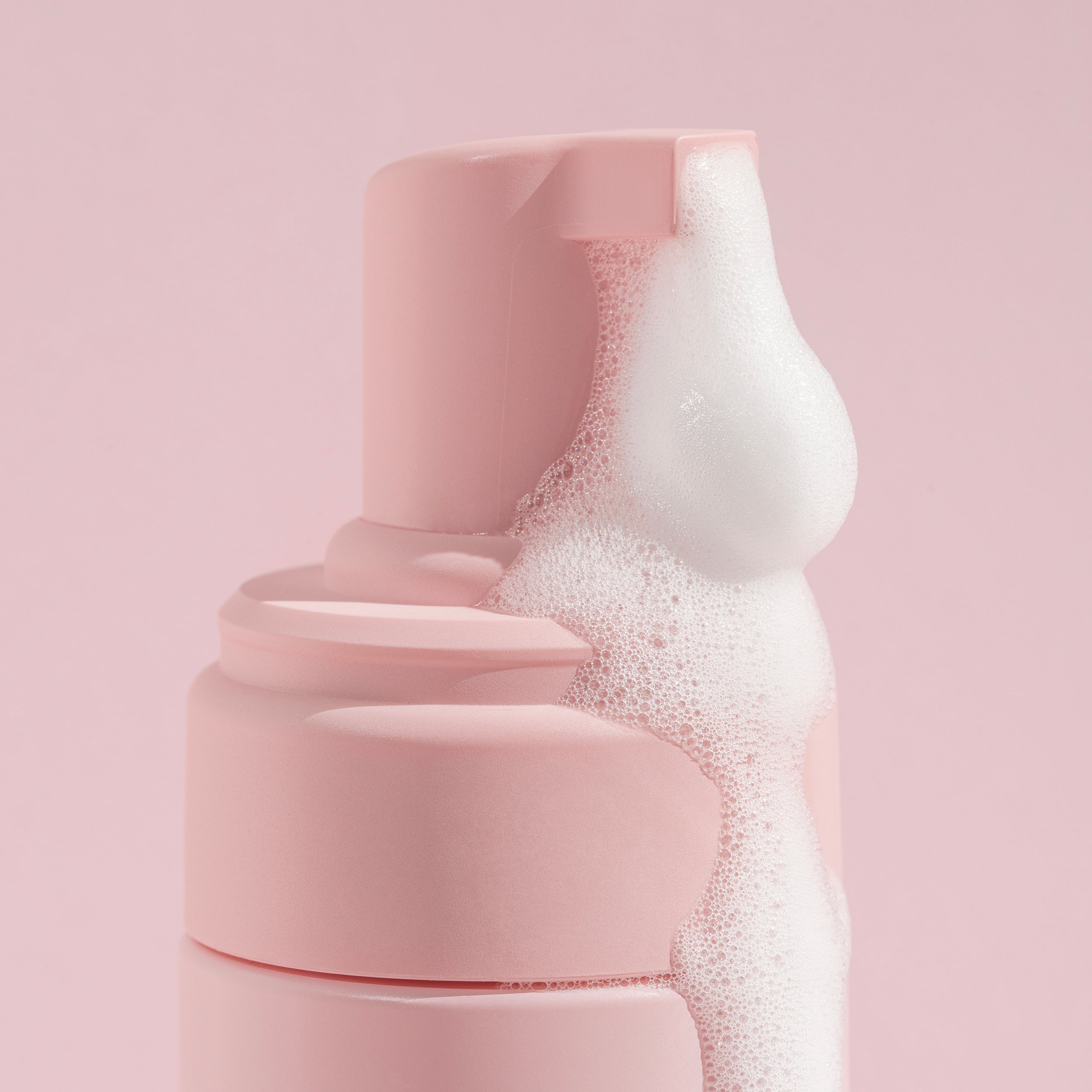 Face Kylie Skin by Kylie Jenner Kylie Cosmetics